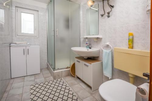 One-Bedroom apartment Standard image 7
