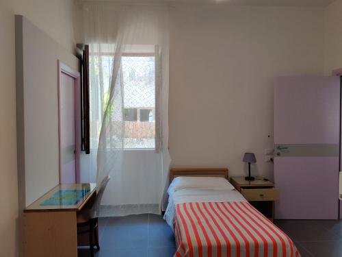 Single room, accessible