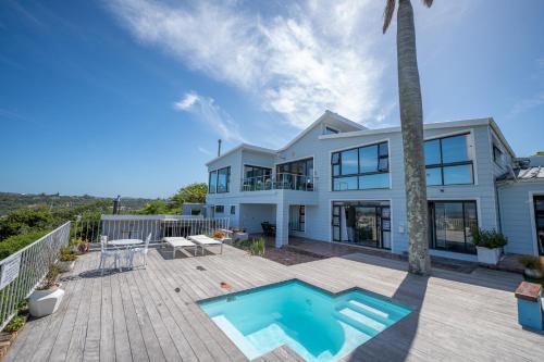 숙소 외관, The Lookout Guest House in 포트 알프레드