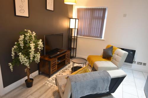 Bar/lounge, Exclusive!! Newly Refurbished Speedwell Apartment near Bristol City Centre, Easton, Speedwell, sleep in Eastville