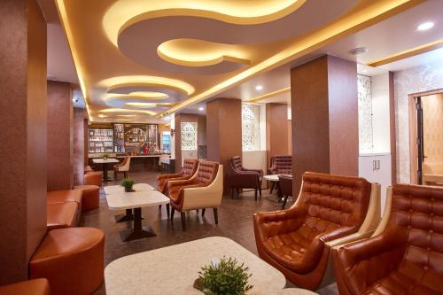 Restaurant, The Samrat Palace - Luxury Hotel in Kathmandu in Balaju Gongabu