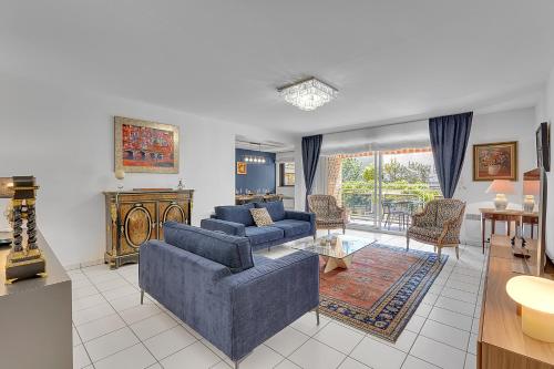 LES JARDINS DE L'OLYMPE - Appartement lumineux de 137m2 - image 5