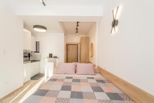 Lovely studio 1' from Attiki metro station, Athens