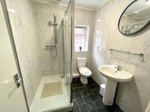 Fürdőszoba, Apartment in Oxfordshire in Abingdon