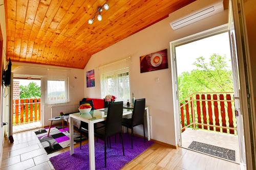 Apartments Laura in อุทยานแห่งชาติพลิทวิค