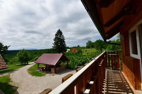 Apartments Laura in อุทยานแห่งชาติพลิทวิค