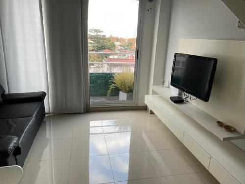 . Departamento moderno con cochera en lomas de Zamora