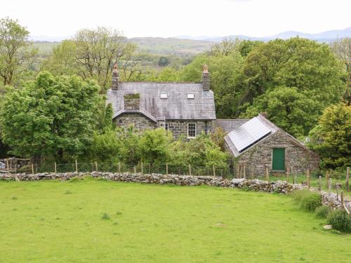 Cefn Coch Isaf - main image
