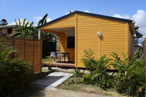 Exterior view, Bungalow Harmony in Baie-Mahault
