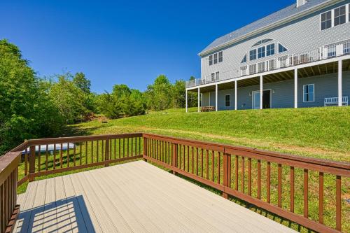 Lake Time to Unwind in Mineral, USA
