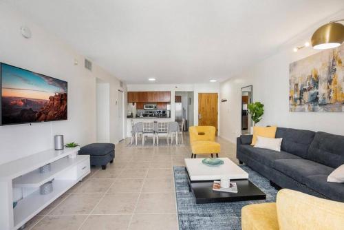 Beautiful 3 bedroom apartment in Brickell Miami thumb 3