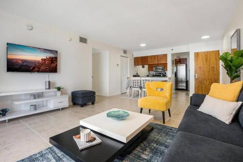 Beautiful 3 bedroom apartment in Brickell Miami thumb 4