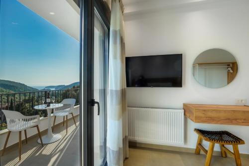 ระเบียง/ชานเรือน, Suites of happiness in ลิชนอส