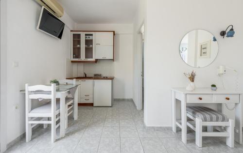 Hotel Ippocampos Studios - image 6