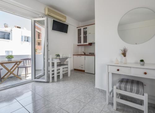 Hotel Ippocampos Studios - image 2