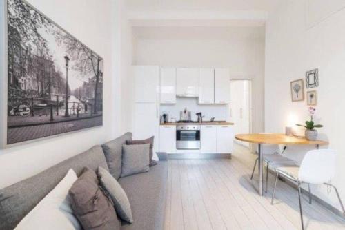 Delizioso appartamento all Isola by Easylife, Milan