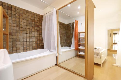 Three-Bedroom Apartment image 3