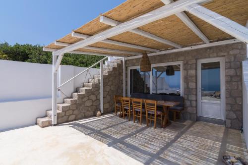 Summer Boutique House - main image