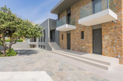 Tramonto Suites - image 14
