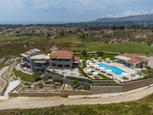 Tramonto Suites - image 13