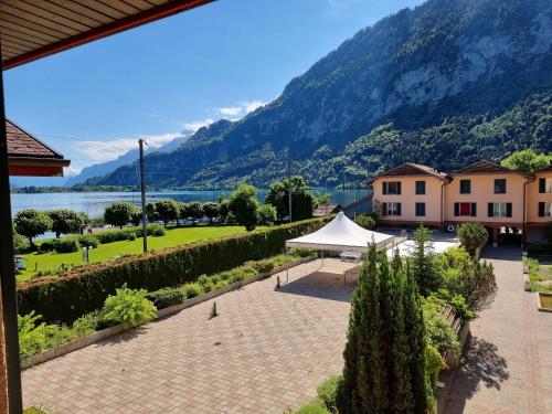 Seeparadiesli am schönen Thunersee (Seeparadiesli am schonen Thunersee) in 德利根