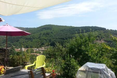 LE PAILLE EN QUEUE AU COEUR DES CEVENNES gîte à louer L'Espérou