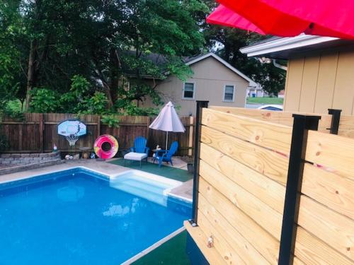 Becky & Marvels 420 Stay - Private Room