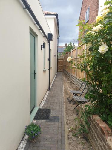 A szálláshely kívülről, Suite near City, Science Park & Marshalls and close to Riverside walks in Fen Ditton