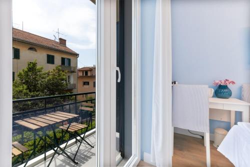 Finest rooms Leonilda-Central Split-Balcony&City view options, Сплит (фото 9)