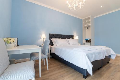 Finest rooms Leonilda-Central Split-Balcony&City view options, Сплит (фото 11)
