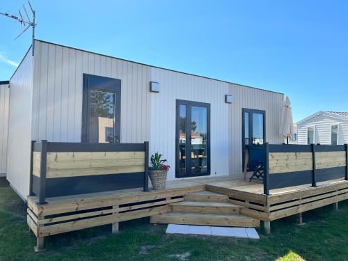 Зручності, Camping De Collignon in Tourlaville