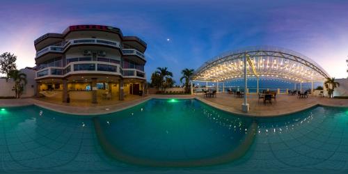 Hotel Paradise Beach in Playas Villamil