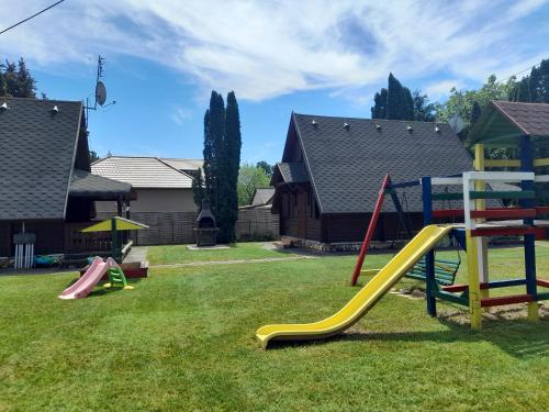 Ozike Apartmanhazak in Bogács