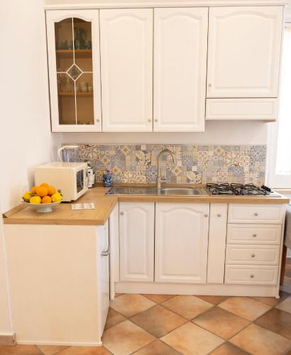 One-Bedroom House image 10