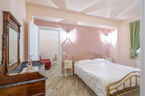 Residenza dei Piaceri Perduti-Rosa gîte à louer Lastra a Signa