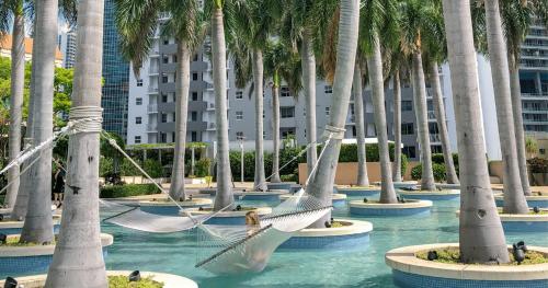 Four Seasons Miami 2br Suite in Miami, USA