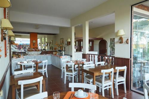 Toit ja joogid, Hotel Termas Day in Salto