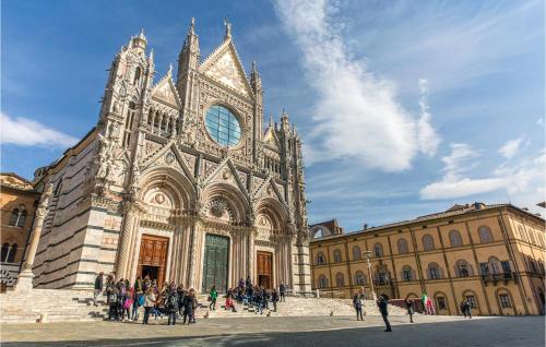 Beautiful Home In Sarteano With Wifi