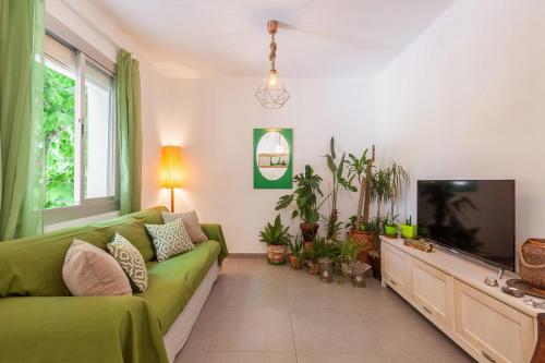 Superior One-Bedroom Apartment