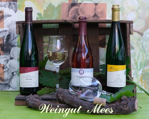 Restorāns, Weingut & Gastehaus Mees in Briedel