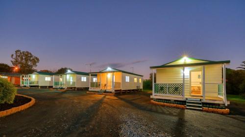 A szálláshely kívülről, Junee Motor Inn in Junee (NSW)