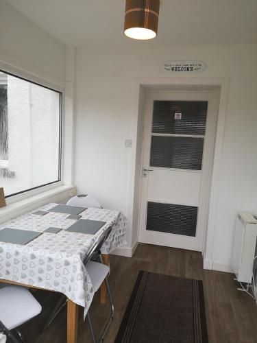 Зручності, Achloist Holiday Cottage in Недд