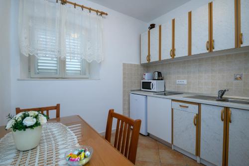 Apartment Mary - image 10