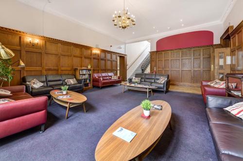 Lee Abbey London – London