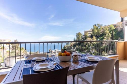GuestHost - Calipso Big APT with Sea View, Parking & Pool 1
