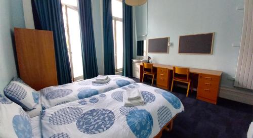 room detail thumbnail 0