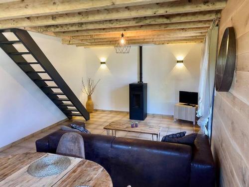 Maison chaleureuse à la lisière de l'Aubrac gîte à louer Auxillac