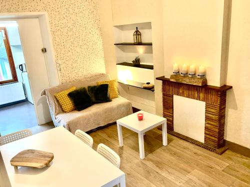 Maison confortable et très bien située gîte à louer Bois de la Lanière