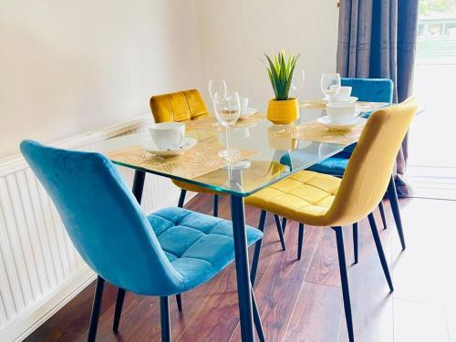 Mayfair Place - Cosy 3 Bedroom House with Free Parking, Birmingham (foto 6)
