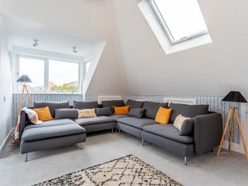 Pass the Keys Gorgeous 4 bedroom home with parking and hot tub gîte à louer Douglas House